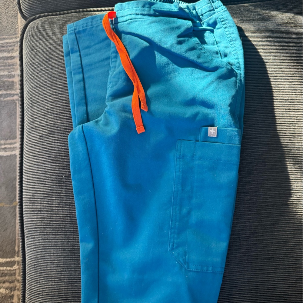 Figs Scrub Pants - Picture 1 of 1